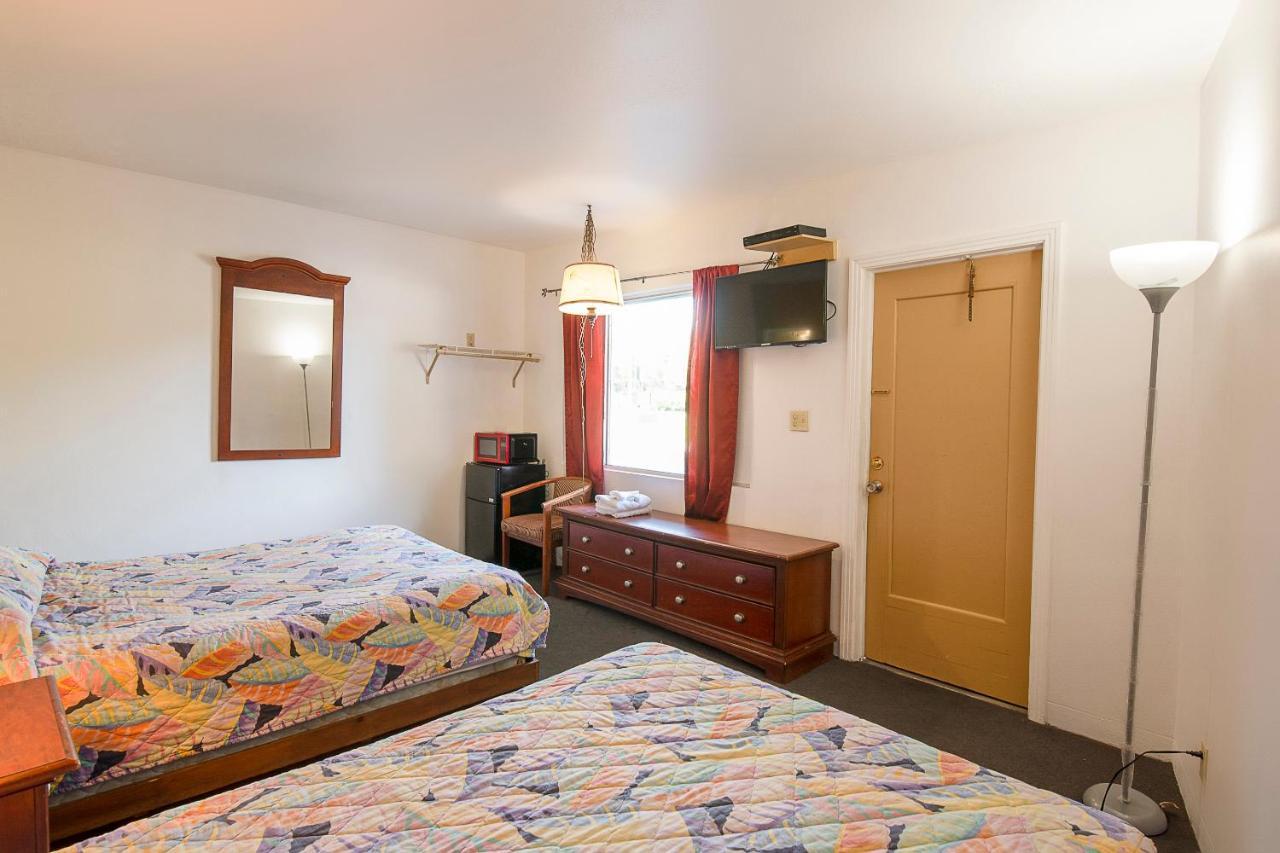 Old Town Hotel O Near Fanning Springs State Park Us Hwy 98 מראה חיצוני תמונה